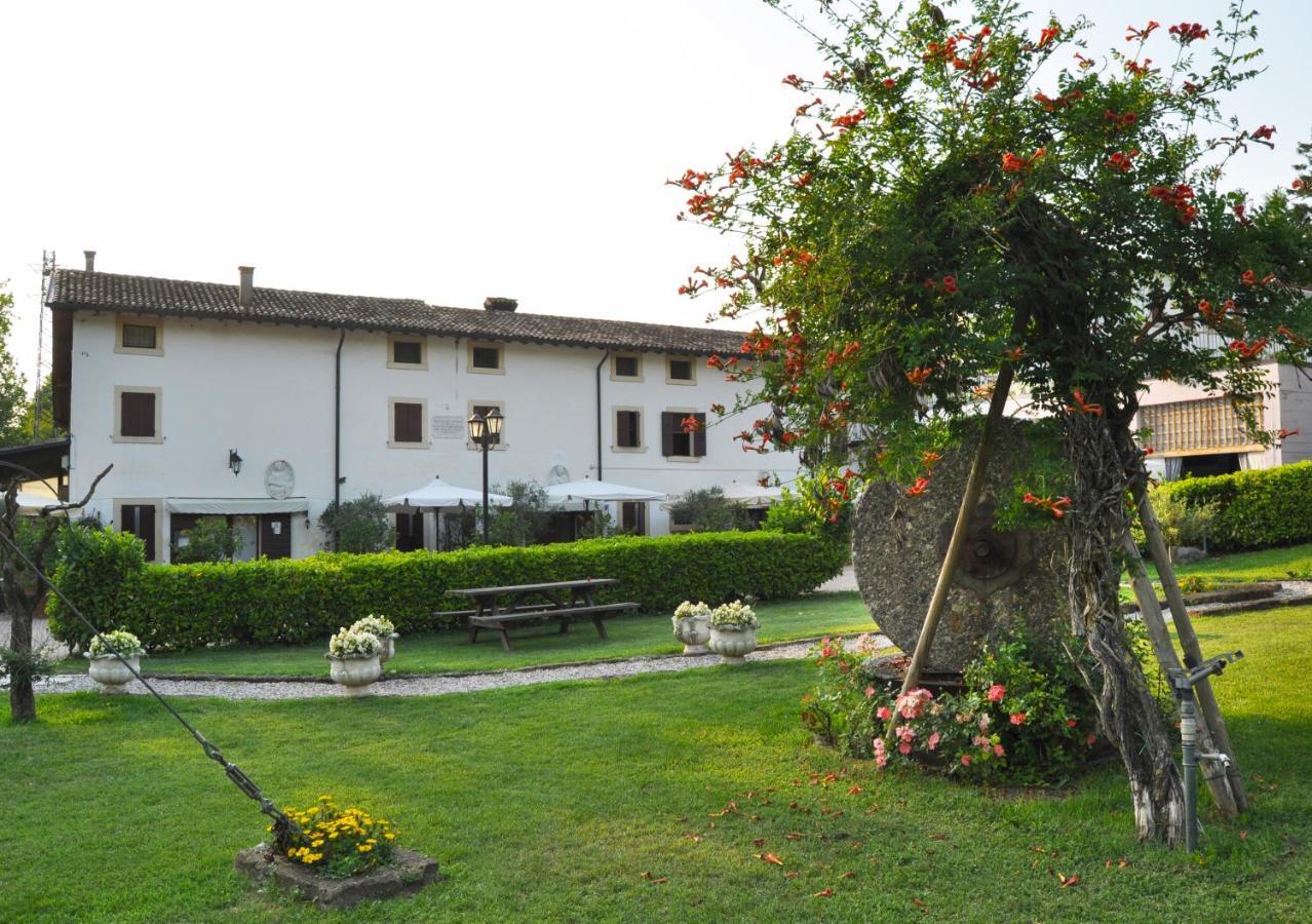 Resort La Mola Sommacampagna Exterior foto